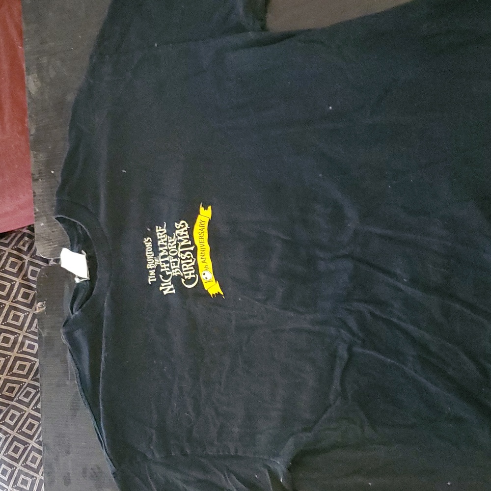 Disneys Nightmare Before Christmas 10th Anniversary Tee sixe xl